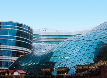Golden Terraces, modern shopping center in downtown of Warsaw - Free image #136637
