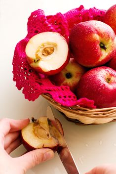 apples in basket - Kostenloses image #185857