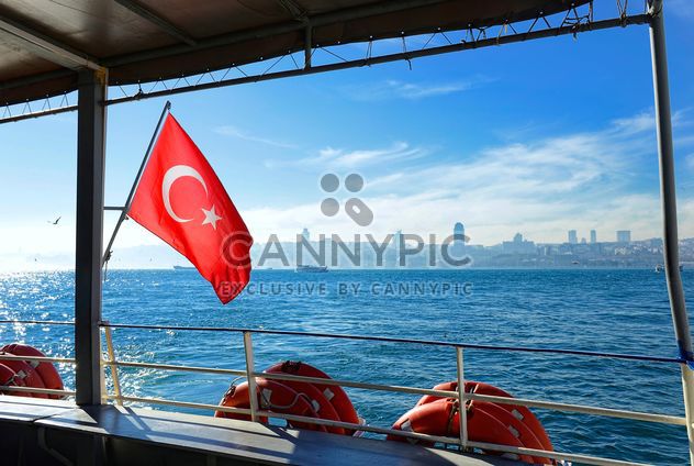 turkish flag on a ferry - image gratuit #272507 