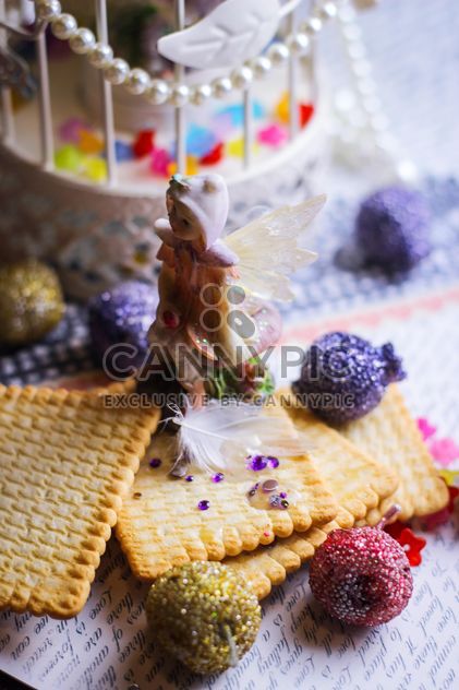 Winged Fairy with cookies - image gratuit #302497 