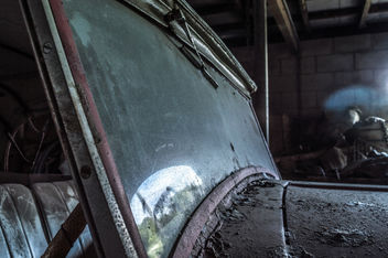 Abandoned Standard Car - Kostenloses image #319807