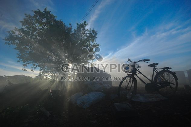 Lonely bicycle on countryside - бесплатный image #330347