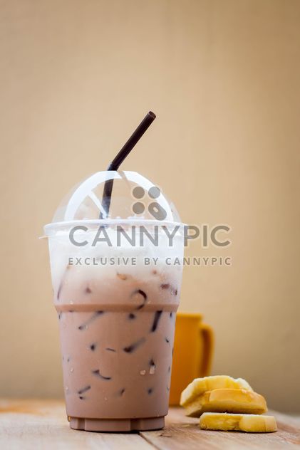 Iced coffee in plastic glass - бесплатный image #330427