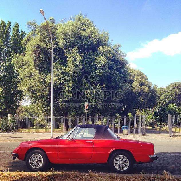 Retro red Alfa Romeo Duetto - image #331157 gratis