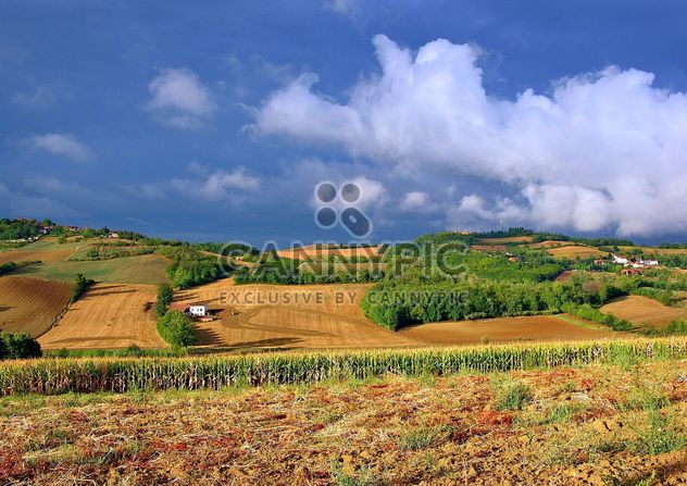 View on Monferrato village in Piemonte - Kostenloses image #334757