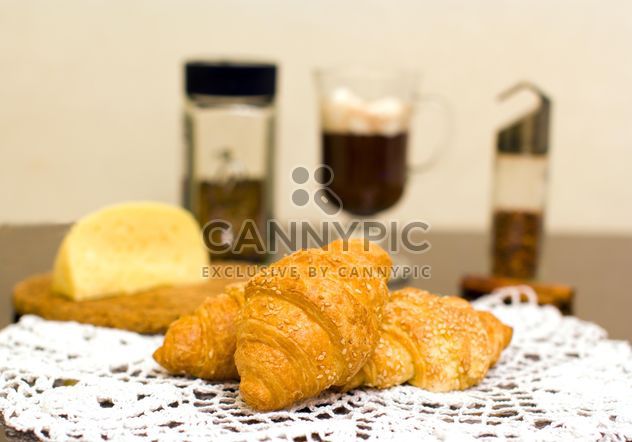 Croissants, cheese and coffee for breakfast - бесплатный image #347937