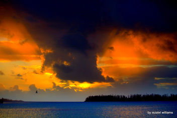Cloudy sunset in Isle of Pines IMG_0696 - image #461957 gratis