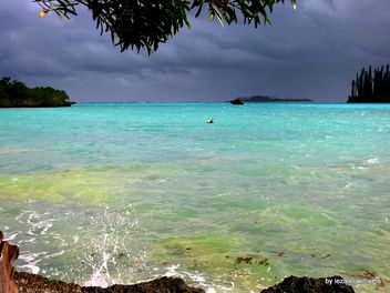 A Grey day in Paradise by iezalel williams DSCN4005 - image gratuit #463307 