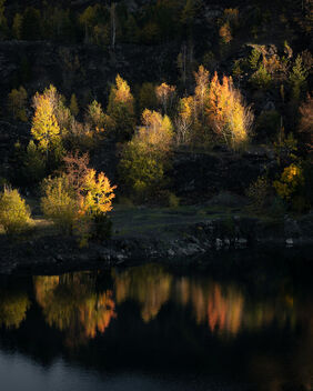 Evening in an old quarry - image #494147 gratis