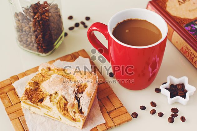 Cup of coffee, piece of pie, coffee beans and book - image #182747 gratis