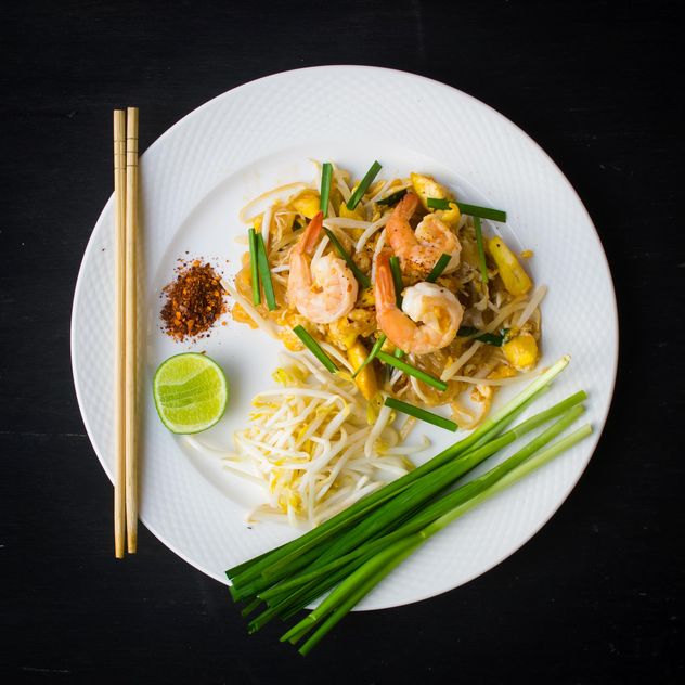 Shrimps pad Thai - бесплатный image #187027
