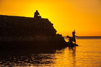 Silhouettes at sunset - Kostenloses image #271787