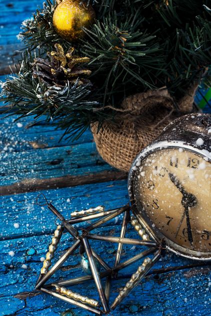 Christmas decoration and old clock - image #302047 gratis