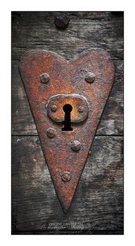 Who has the key to my rusty heart? - image #308487 gratis