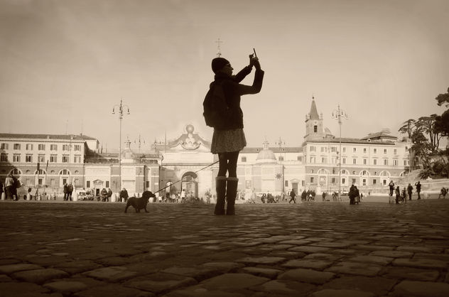 roma piazza del popolo ragazza davanti obelisco - Kostenloses image #316147