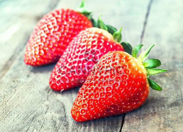 Three Strawberries - image #334277 gratis