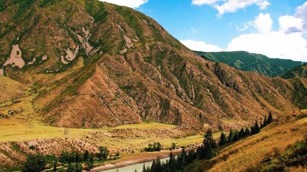 Beautiful highland landscape of Altai mountains - бесплатный image #345087