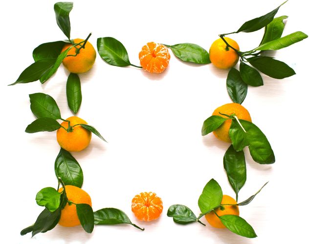 Fresh tangerines with green leaves - Free image #347977