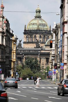 View on architecture on street of Prague - бесплатный image #348607