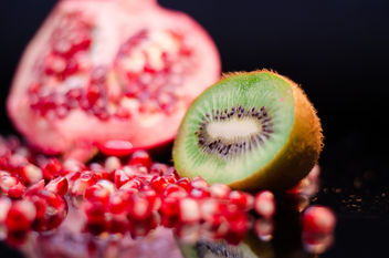 Kiwi & Pomegranate - Kostenloses image #448697