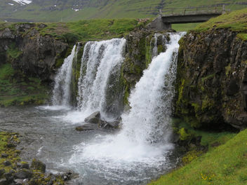 Iceland waterfalls , Kirkjufellfoss - Kostenloses image #456337
