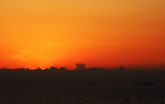 Sunset in the Adriatic Sea - image #465837 gratis
