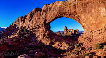 Turret Arch through the North Window - Kostenloses image #486617