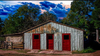 Choose Your RED DOOR Wisely - image gratuit #490287 